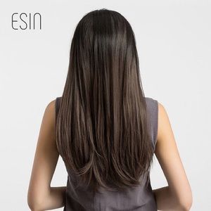 Brand New with Tags 26'' Synthetic Wig Ombre Color Dark Root